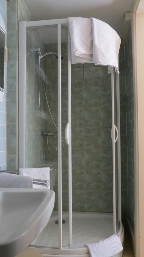 Hotel Restaurant D'Alsace Plombieres-les-Bains Luaran gambar