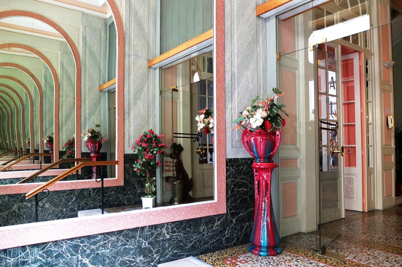 Hotel Restaurant D'Alsace Plombieres-les-Bains Luaran gambar